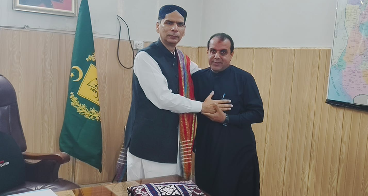 Mr. S. Asim Raza Shah, Asstt. Director RO Larkana paying a courtesy call on the Wafaqi Mohtasib, Mr. Naveed Kamran Baloch on 19.03.2026.