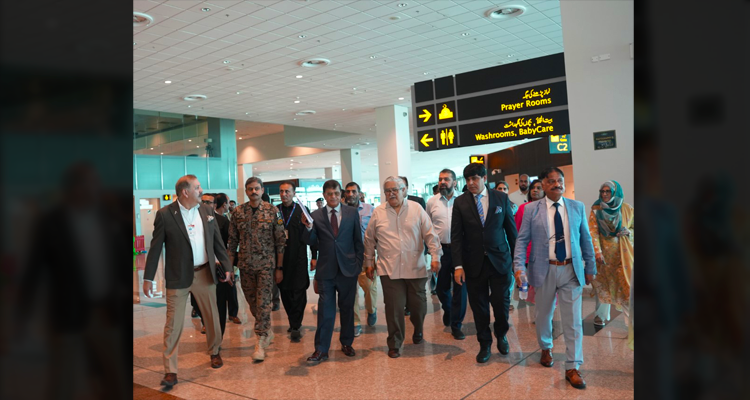 Wafaqi Mohtasib’s Inspection Team visiting the Islamabad Airport.
